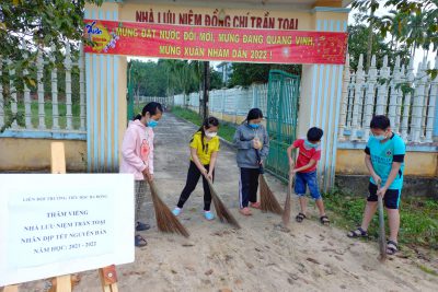 Thăm viếng Nhà lưu niệm “Trần Toại” nhân dịp Tết Nguyên đán Nhâm Dần